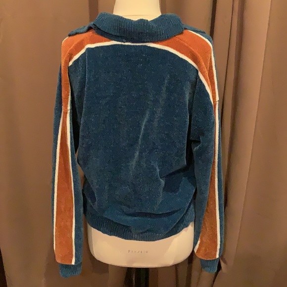UO Juno Velour half-zip sweater - Picture 6 of 7
